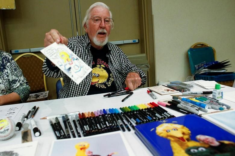 Dalang Sesame Street Caroll Spinney – alias Big Bird – meninggal pada usia 85 tahun