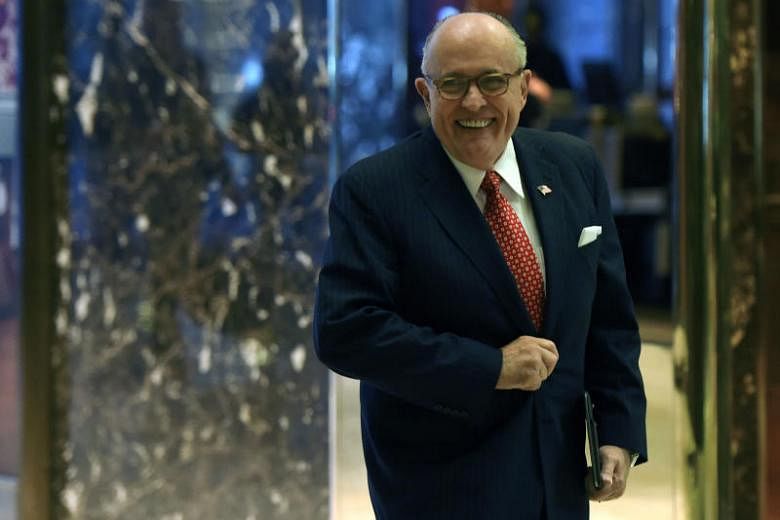 Giuliani ingin membawa informasi dari penyelidikan Ukraina ke Barr, Kongres: Trump